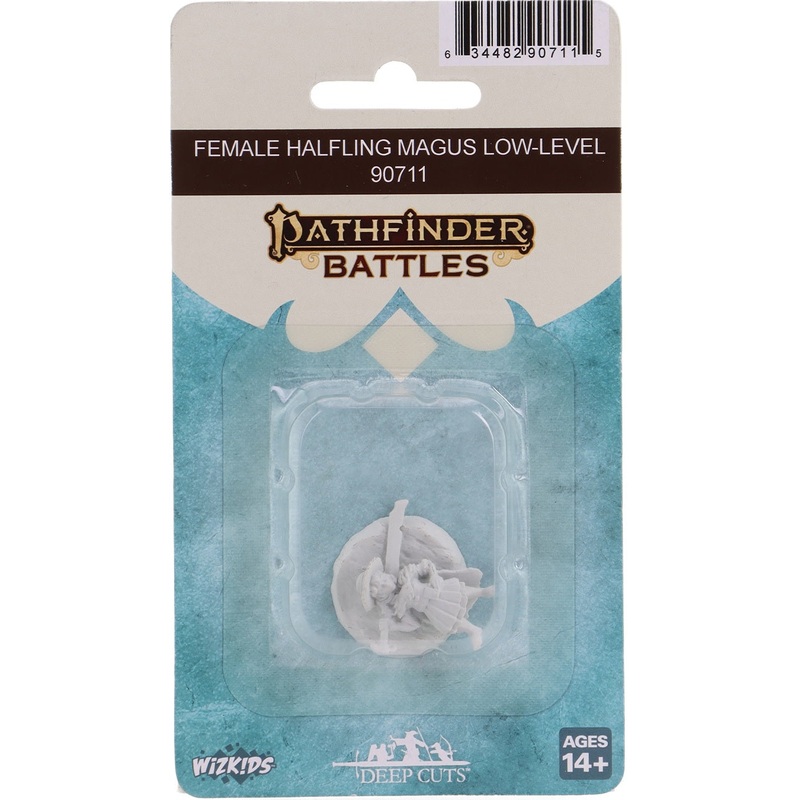 Pathfinder Battles Miniatures: Wave 23 - Female Halfling Magus Low-Level