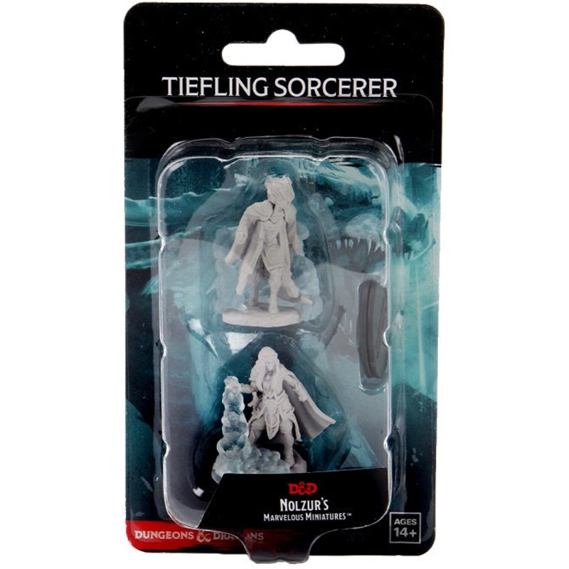 Dungeons & Dragons Nolzurs Miniatures: Wave 12 - Female Tiefling Sorcerer