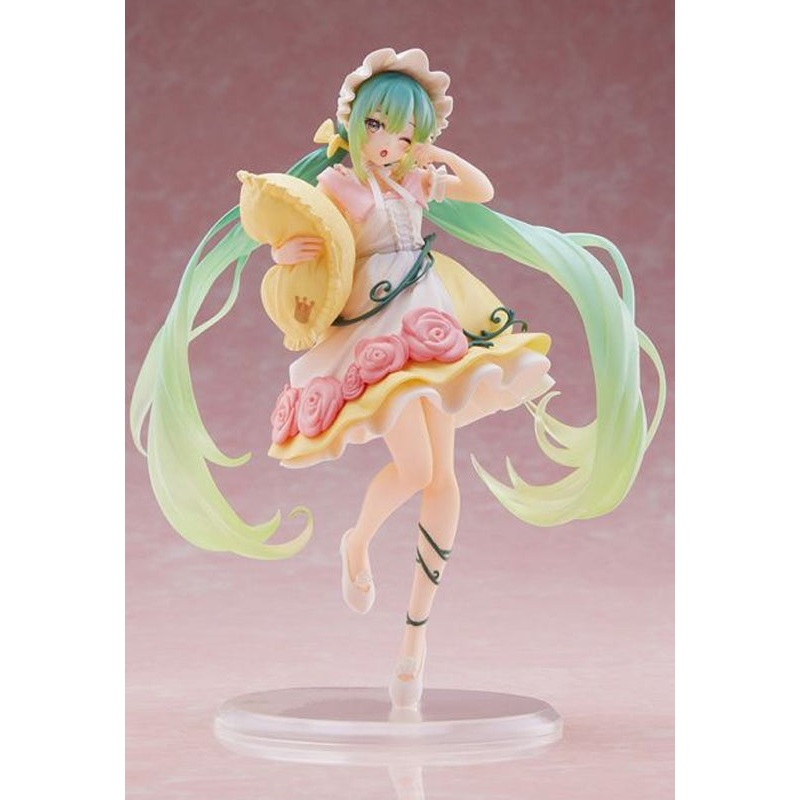 Hatsune Miku Taito Wonderland Figure Sleeping Beauty