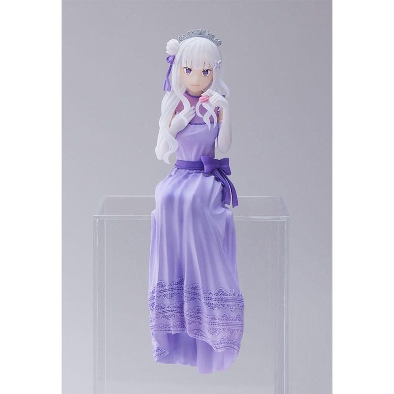 Re:ZERO -Starting Life in Another World- SEGA Lost in Memories PM Perching Figure Emilia -Dressed-Up Party