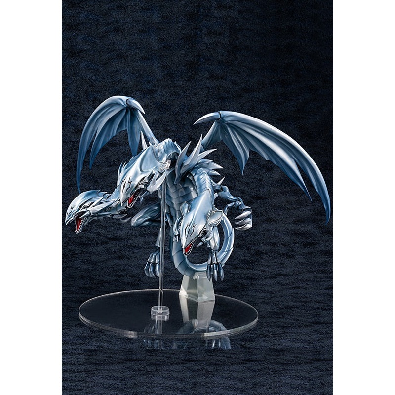 Yu-Gi-Oh! AmiAmi x AMAKUNI BLUE EYES ULTIMATE DRAGON