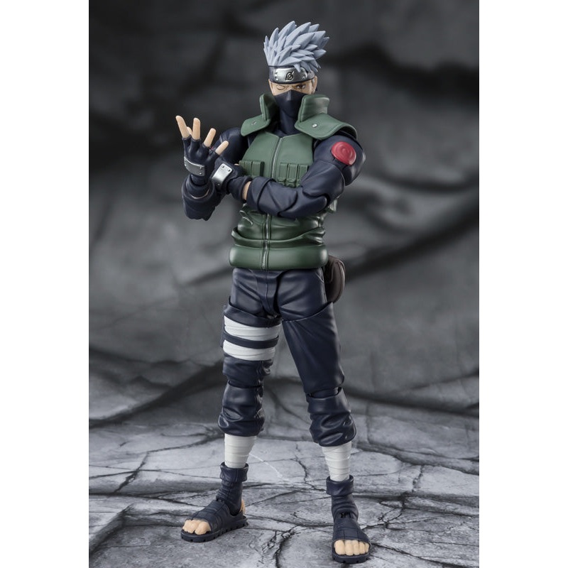NARUTO -Shippuden- S.H.Figuarts Hatake Kakashi -Yumei Todoroku Sharingan no Eiyu-(JP)